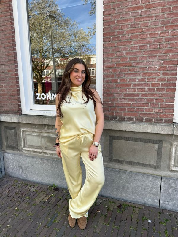 Isabel co-ord set butteryellow