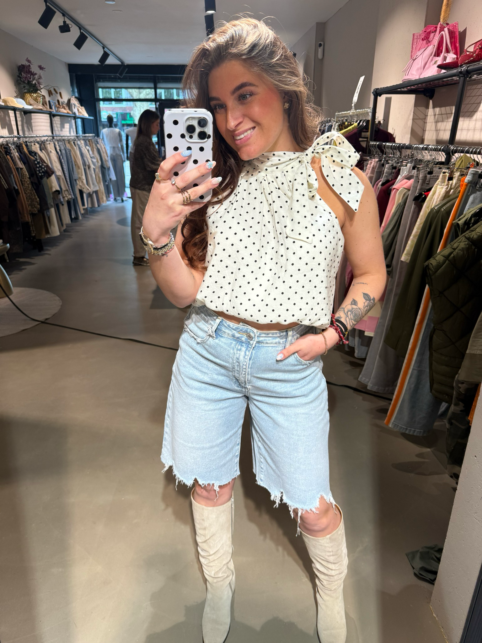 Livia  A-lijn blouse polka dot off-white