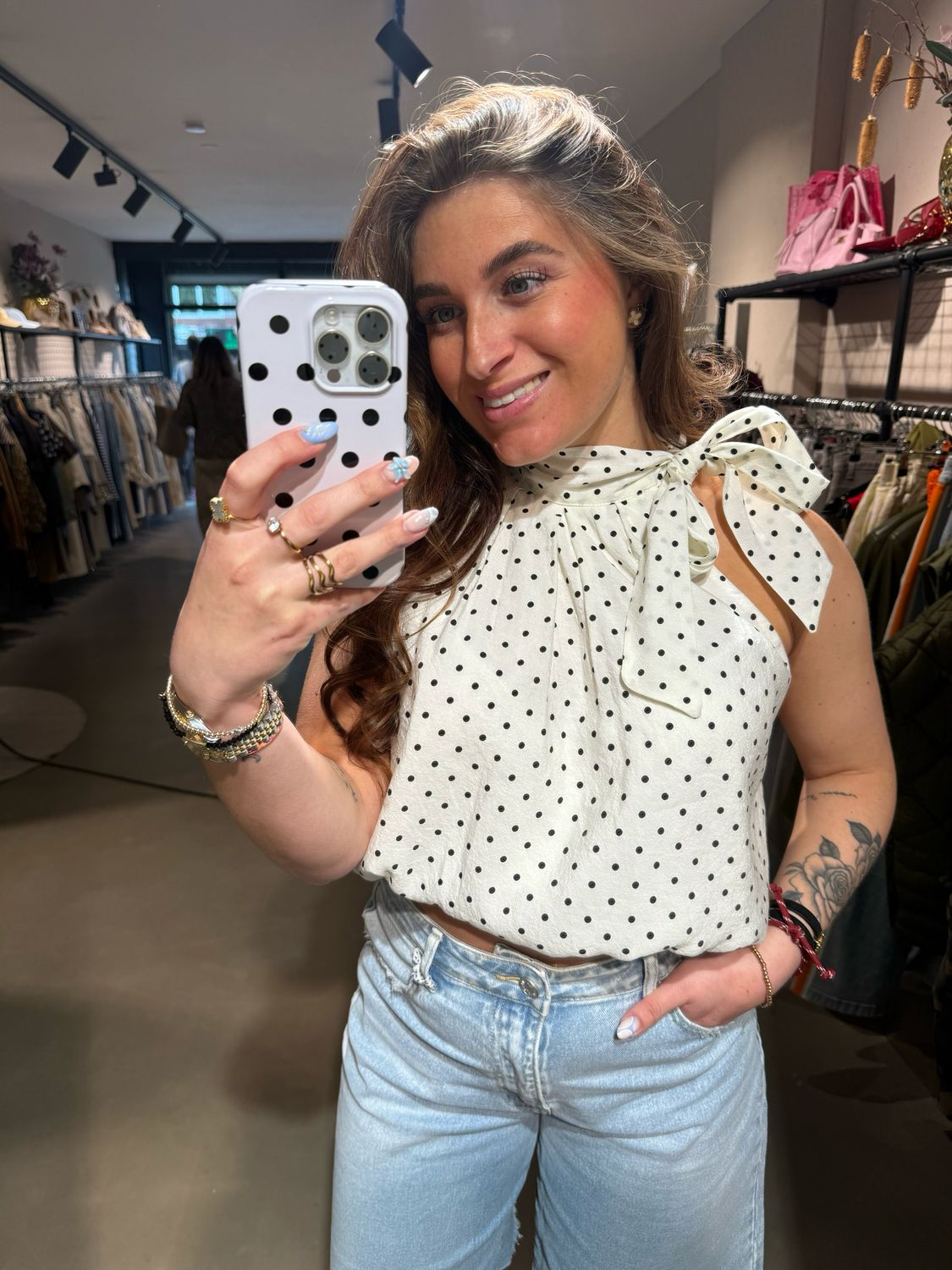 Livia  A-lijn blouse polka dot off-white