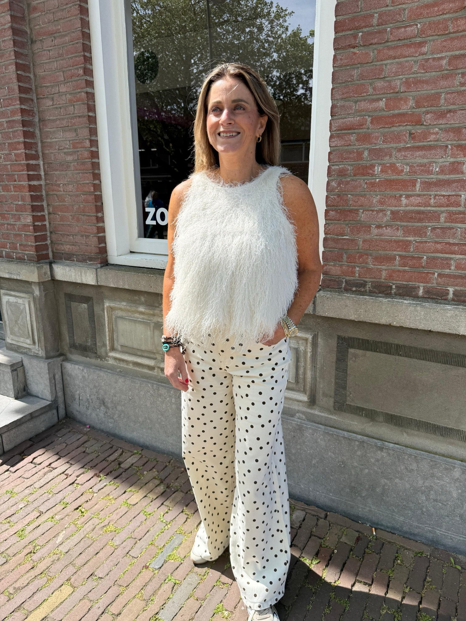 Loes fluffy top off white