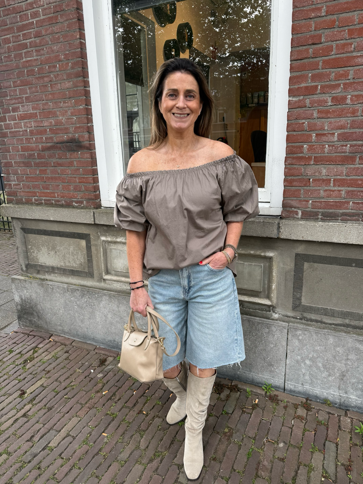 Evi strapless blouse taupe