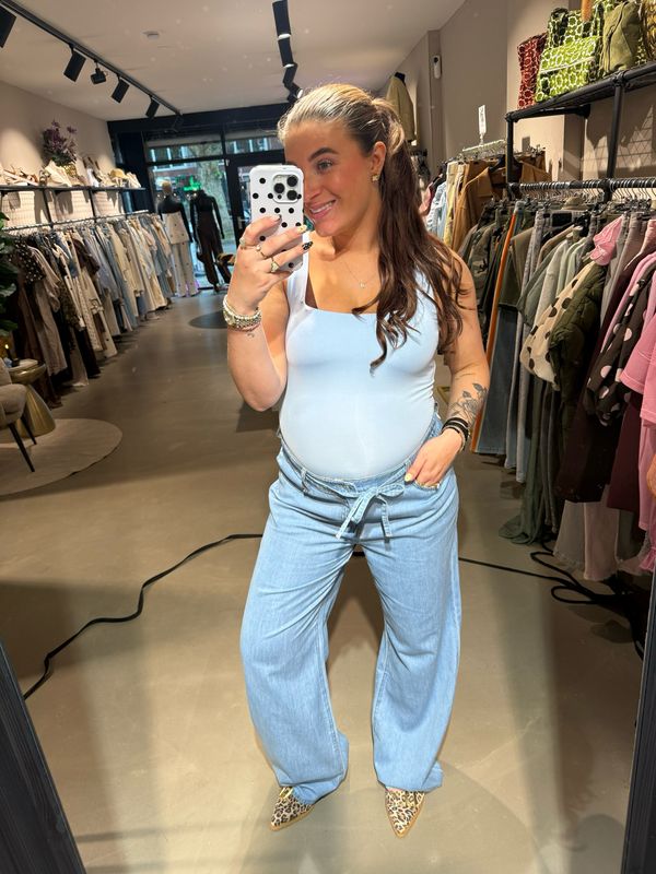 Nala wide leg jeans