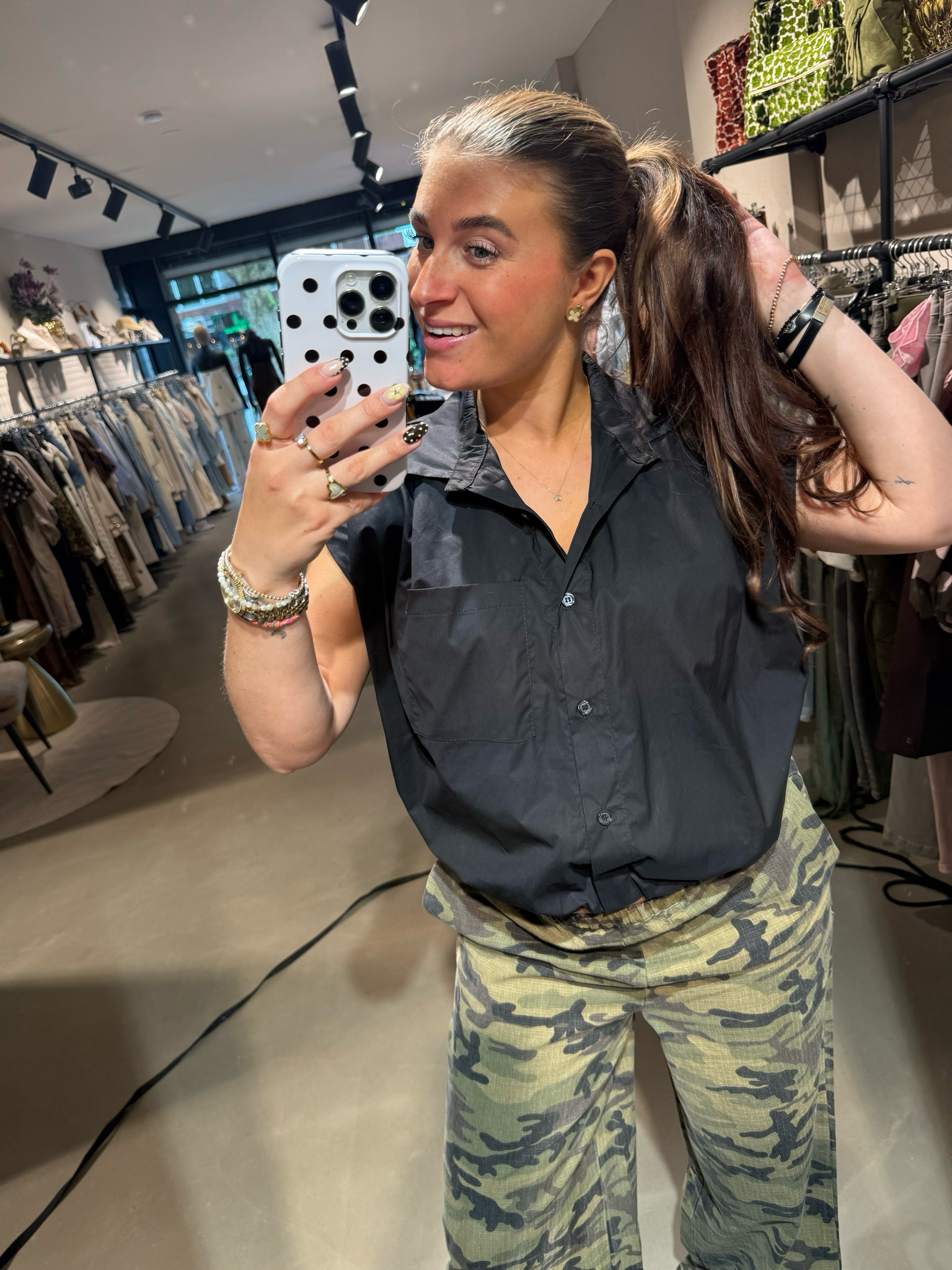 Daisy cropped blouse black