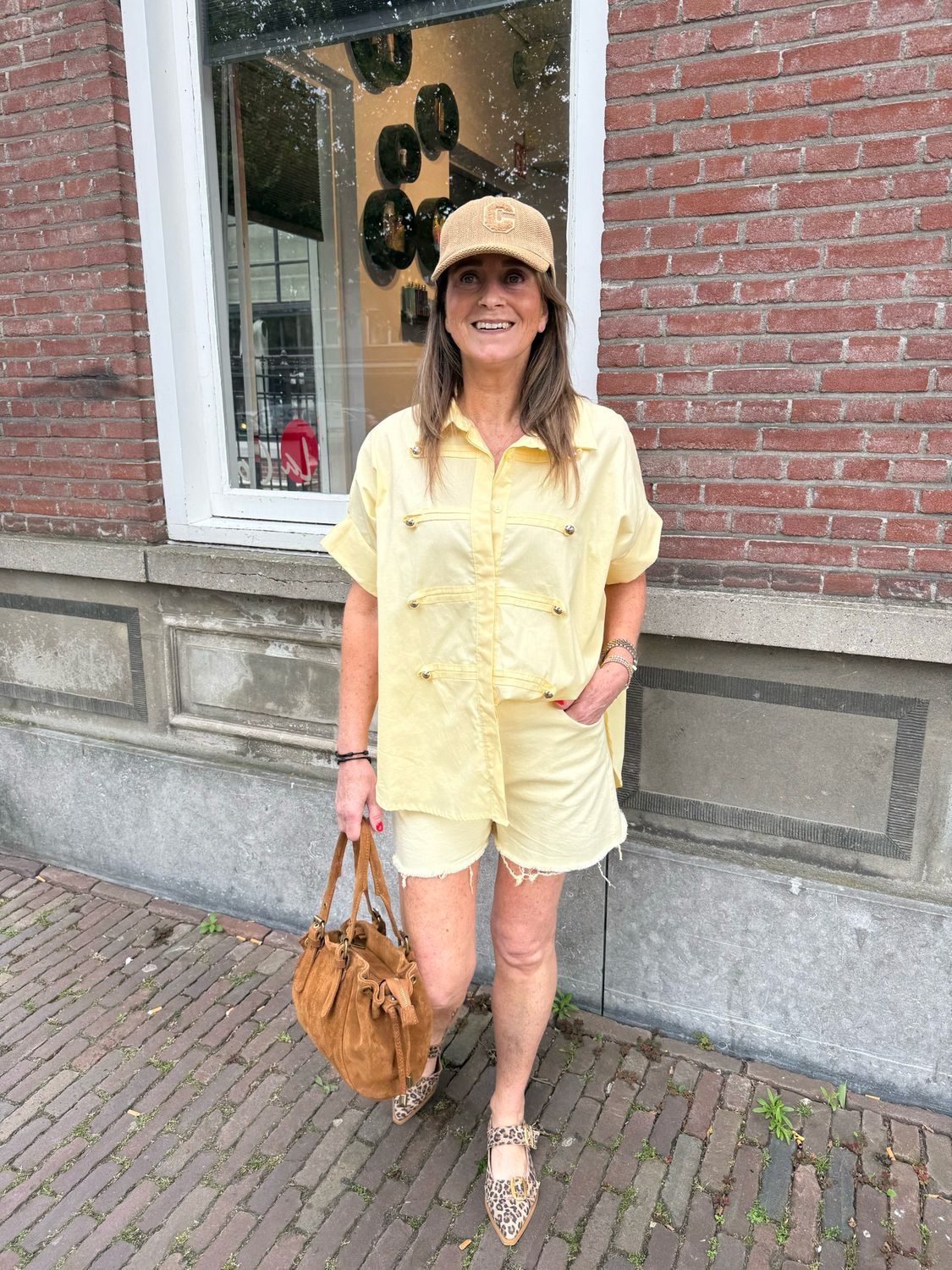 Ayla uniform blouse butter yellow