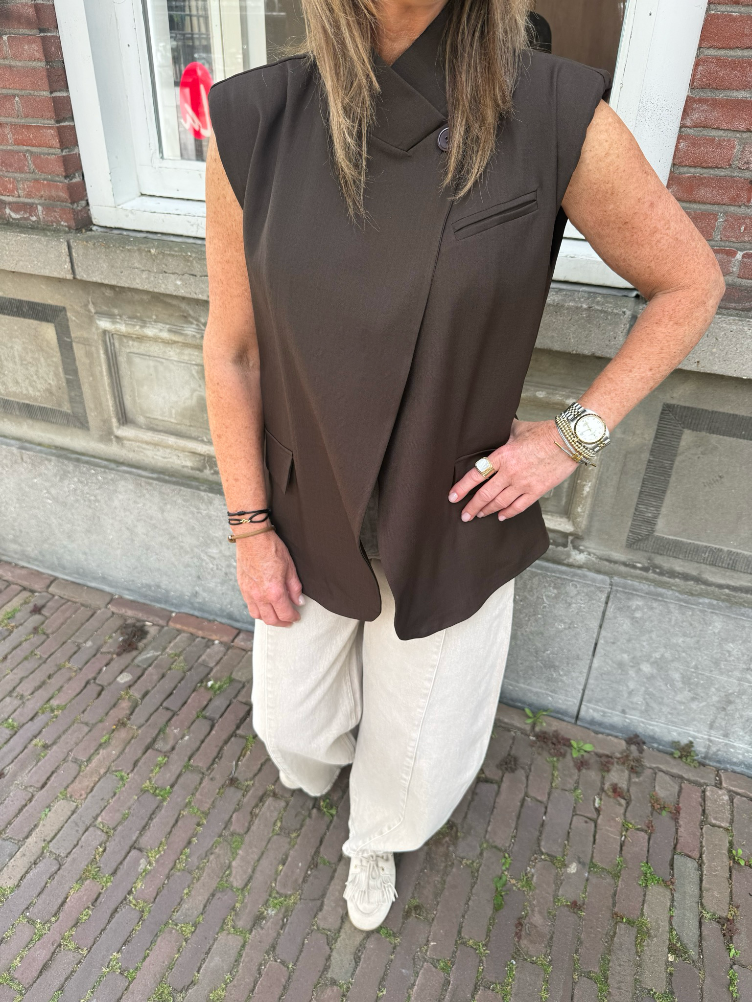 Millie mouwloze blazer brown