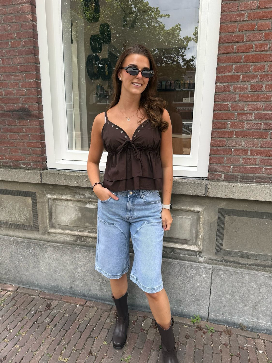 Brooklyn haltertop met studs bruin Brooklyn haltertop met studs bruin