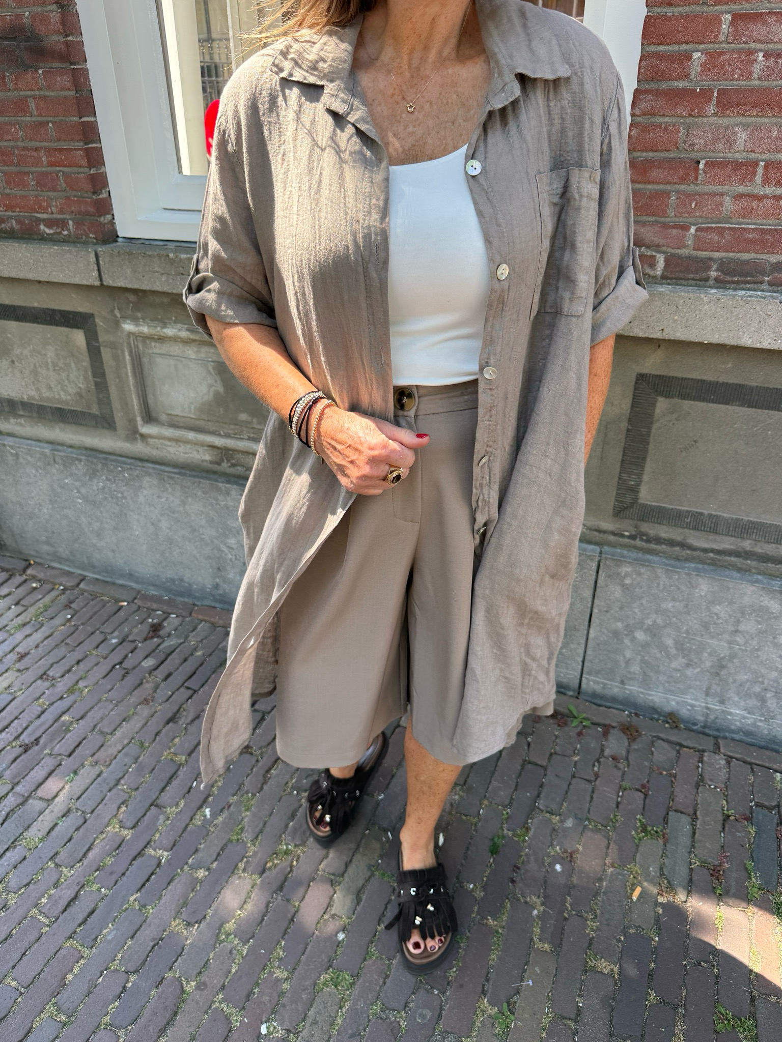 Charee linnen blouse jurk taupe
