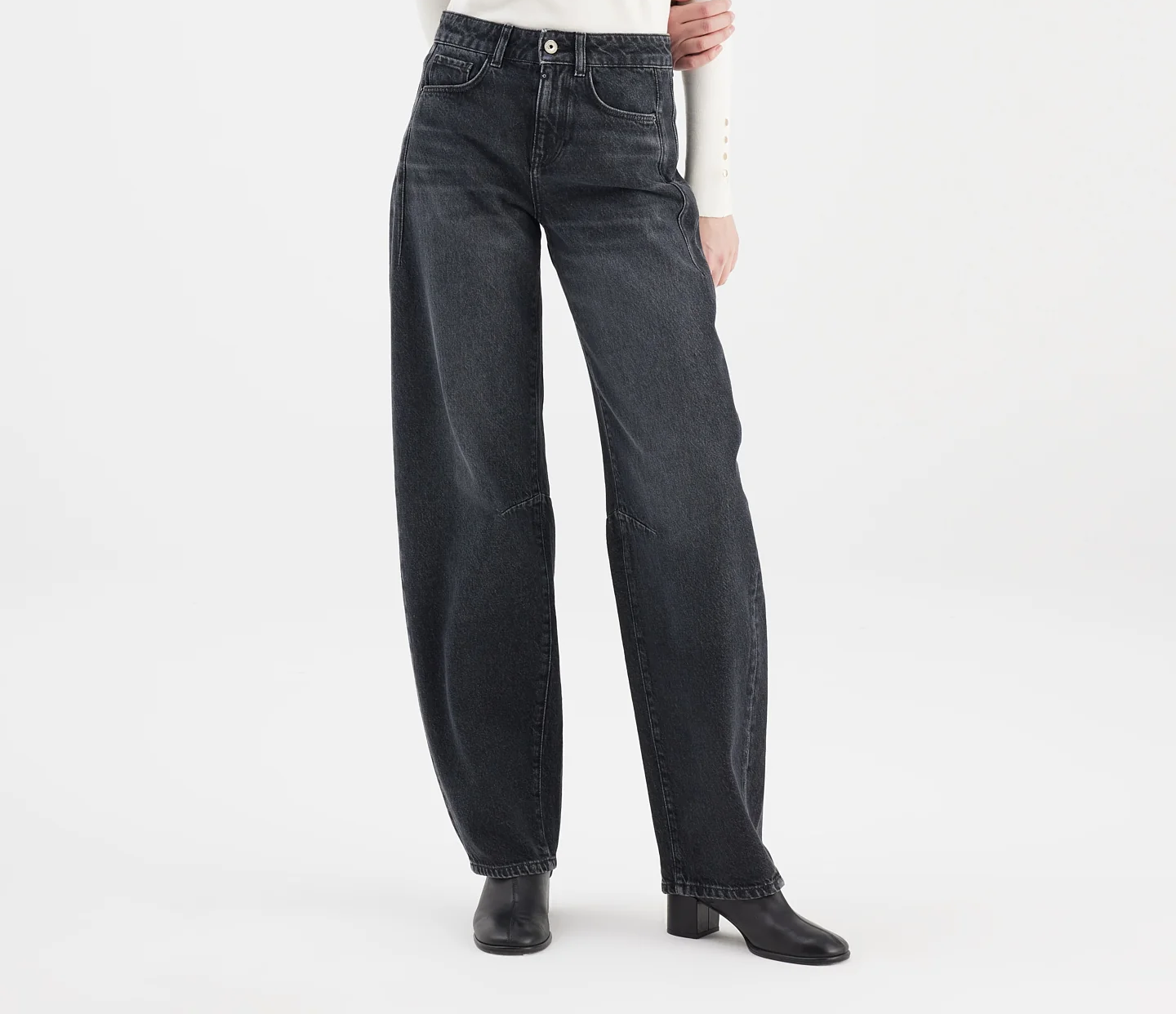 COJ Clara balloon black vintage