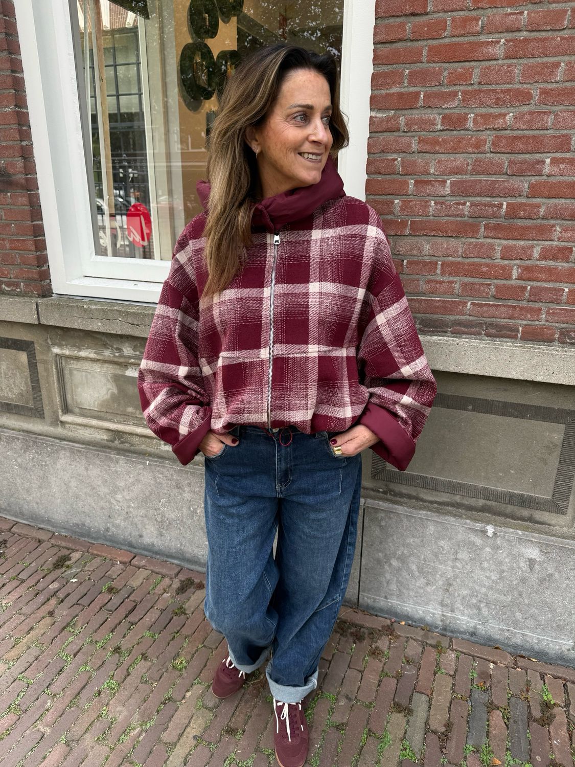 Isabella klassieke ruit balloon jacket bordeaux Isabella klassieke ruit balloon jacket bordeaux