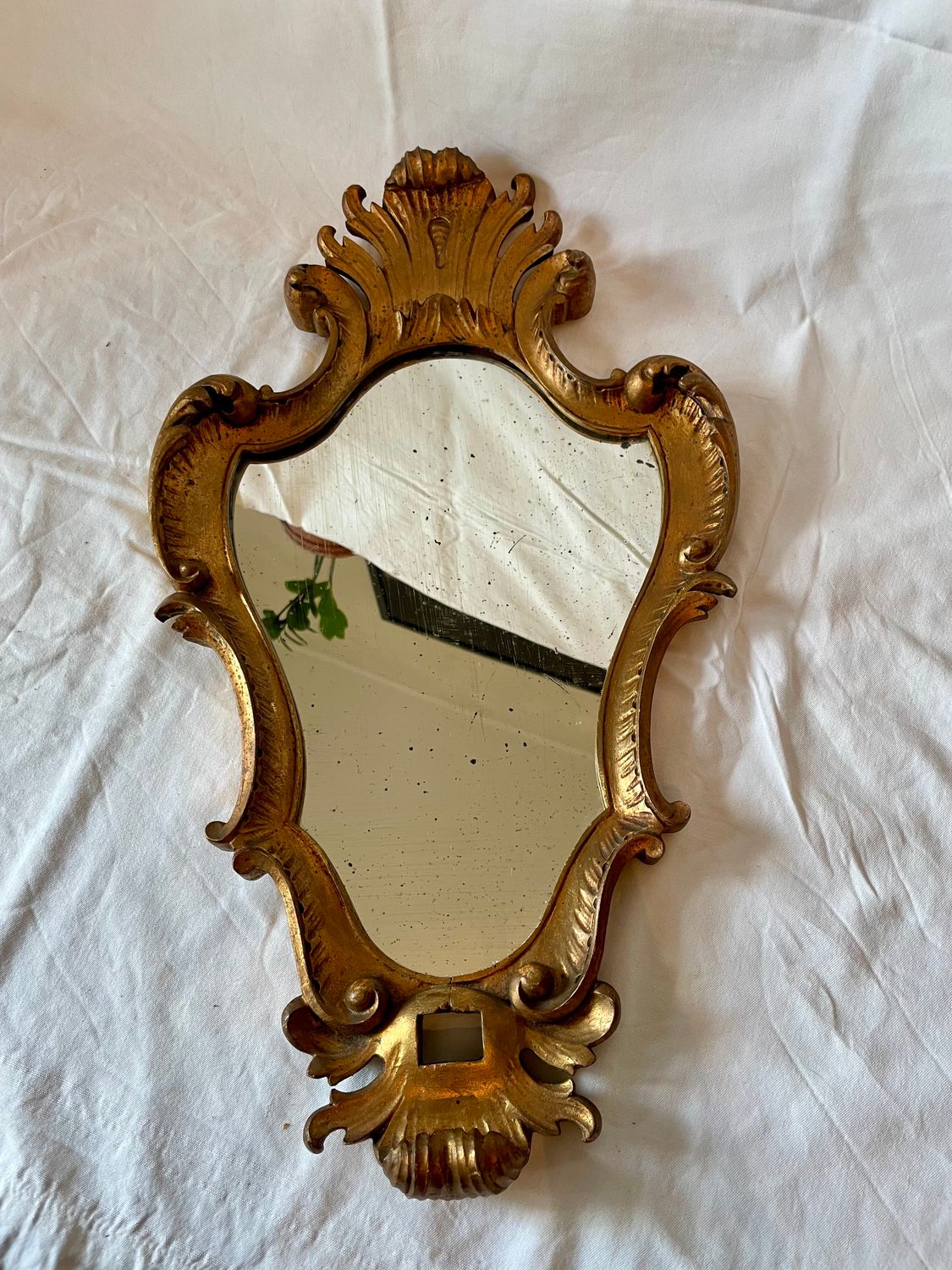 Specchio Rococò in legno intagliato, dorato – XVIII secolo