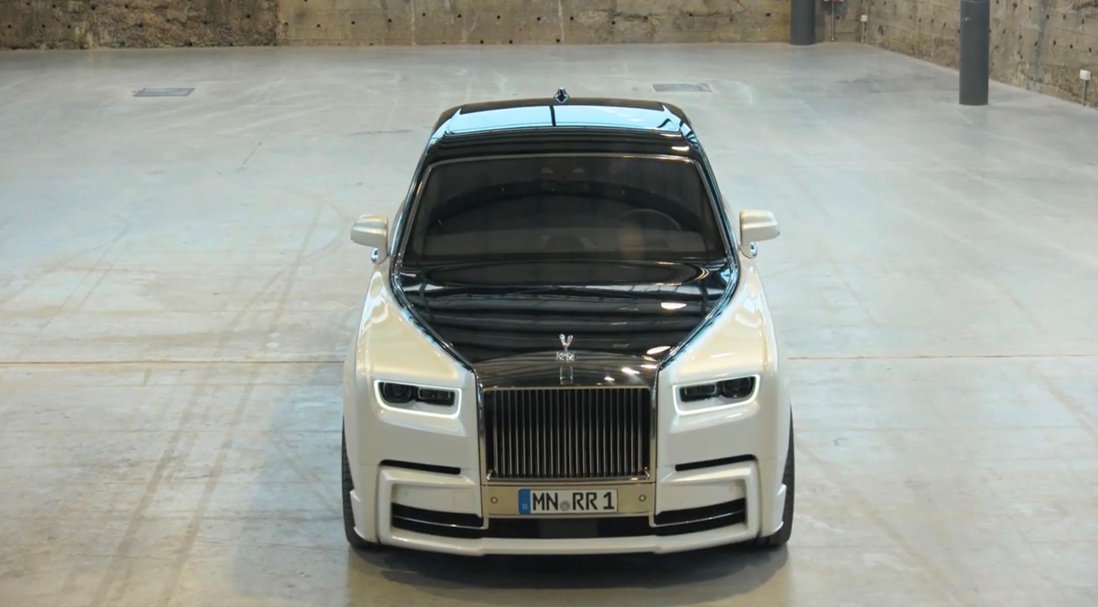 RollsRoyce Created A Custom Ghost For Antonio Brown To Use During Super Bowl 50 Carscoops #7 RollsRoyce Created A Custom Ghost For Antonio Brown To Use During Super Bowl 50 Carscoops