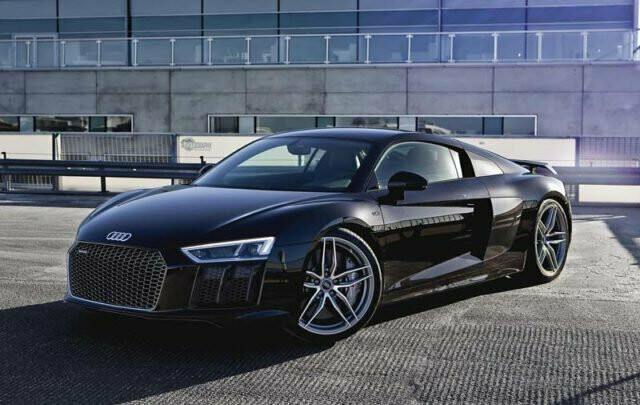 Audi R8 Coupe