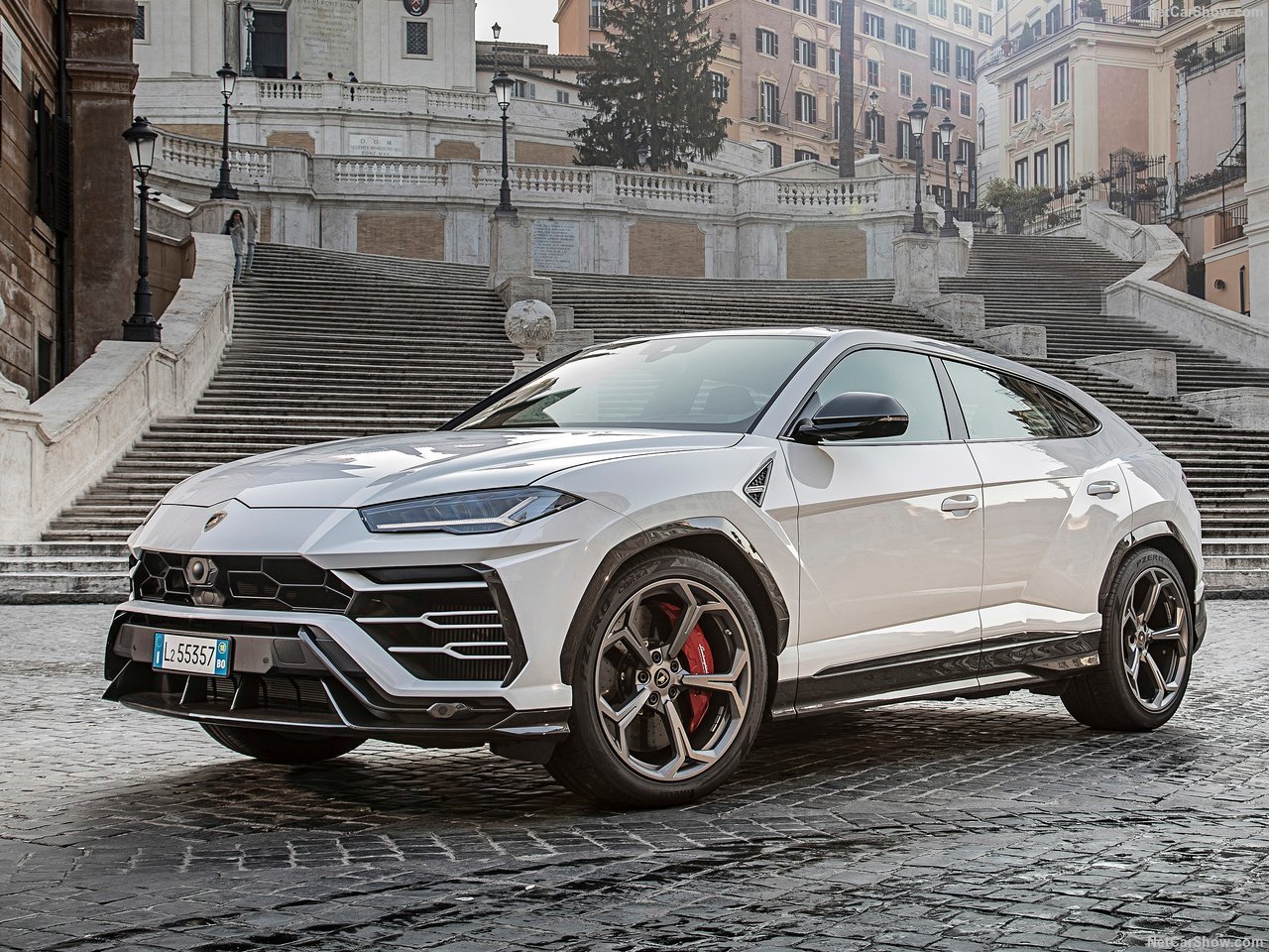 Lamborghini Urus SUV