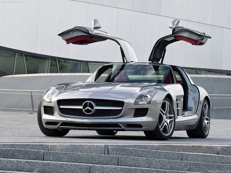 Mercedes SLS AMG