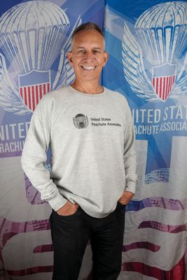 Independent Trading Co Lightweight Crewneck Sweatshirt