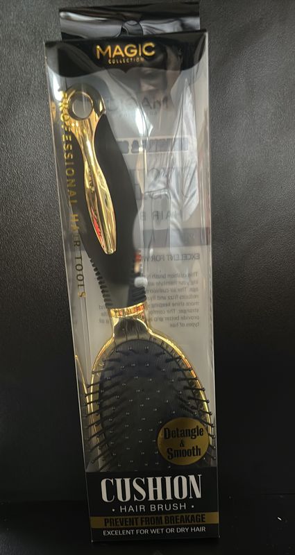 Magic collection cushion hair brush