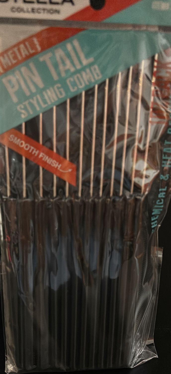Stella pin tail comb