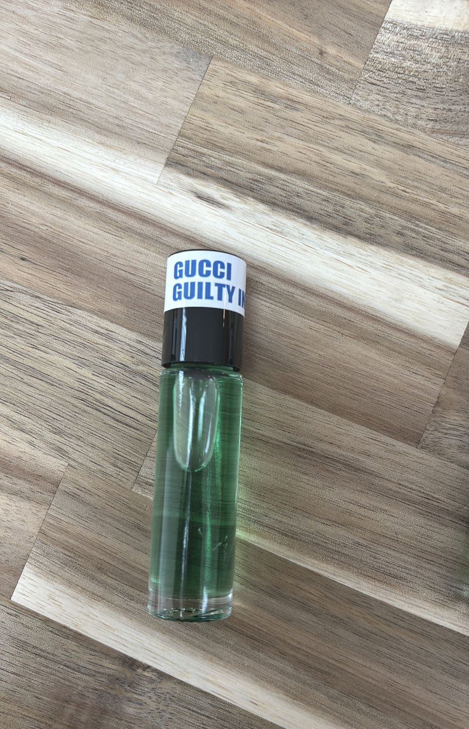 Perfume oil