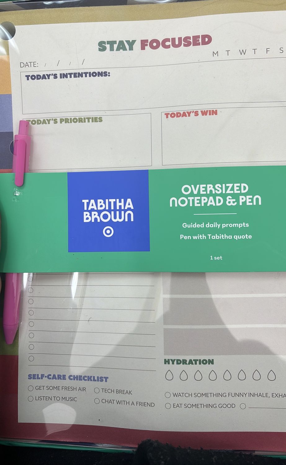 Oversized notepad&amp;pen