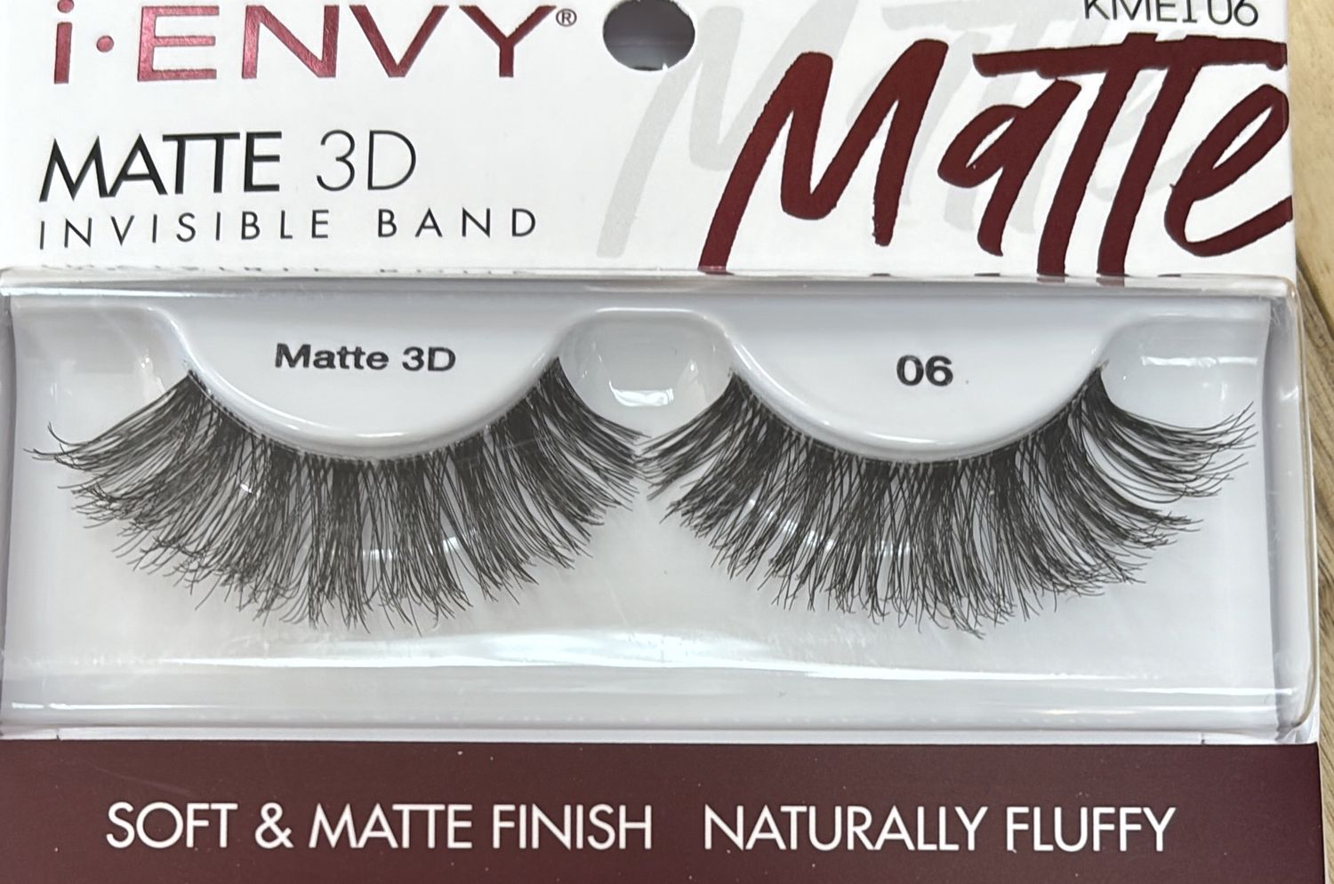 Kiss KISKMEI06 Matter 3D Lashes 6PC