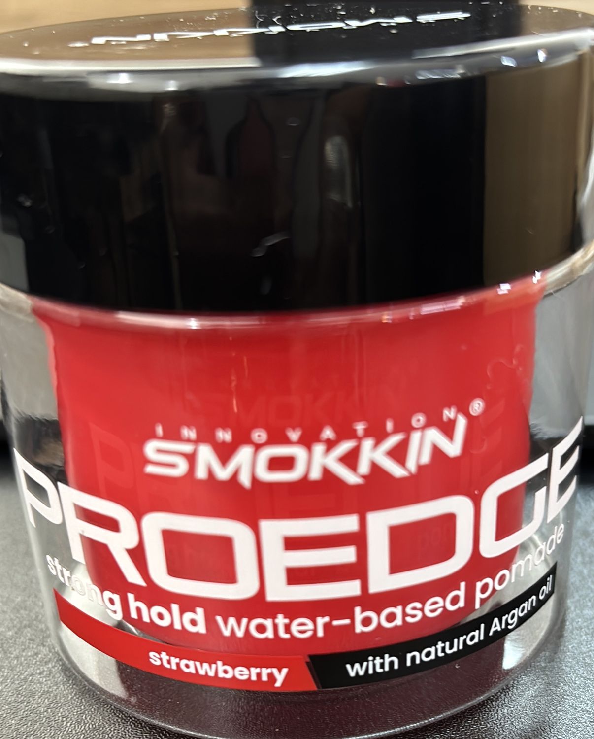 Smokkin proedge pomade strbberry
