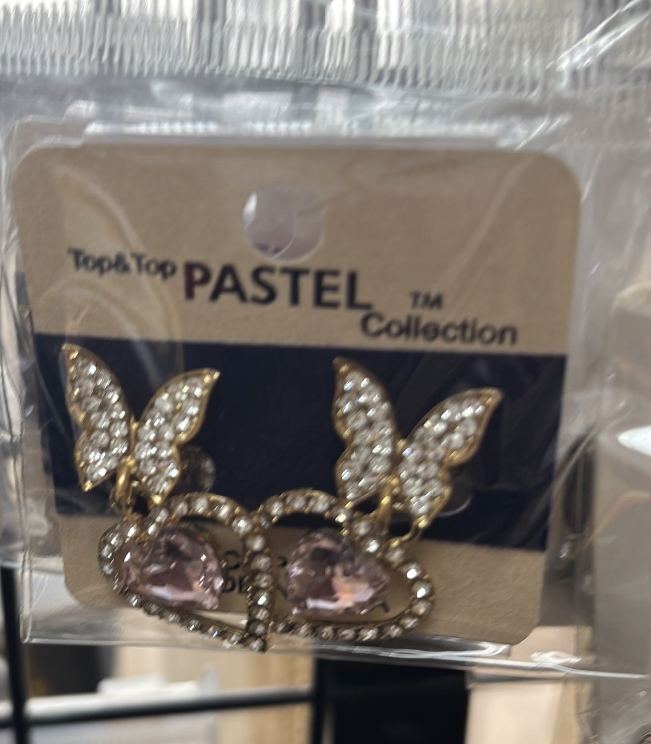 Top &amp; Top Pastel Earrings (pink heart &amp; butterfly)