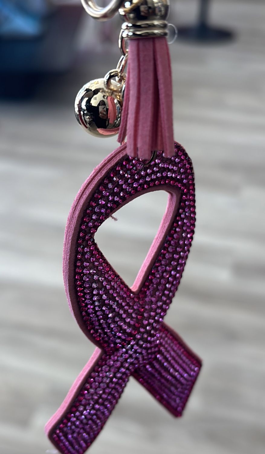 Cancer ribbon keychain