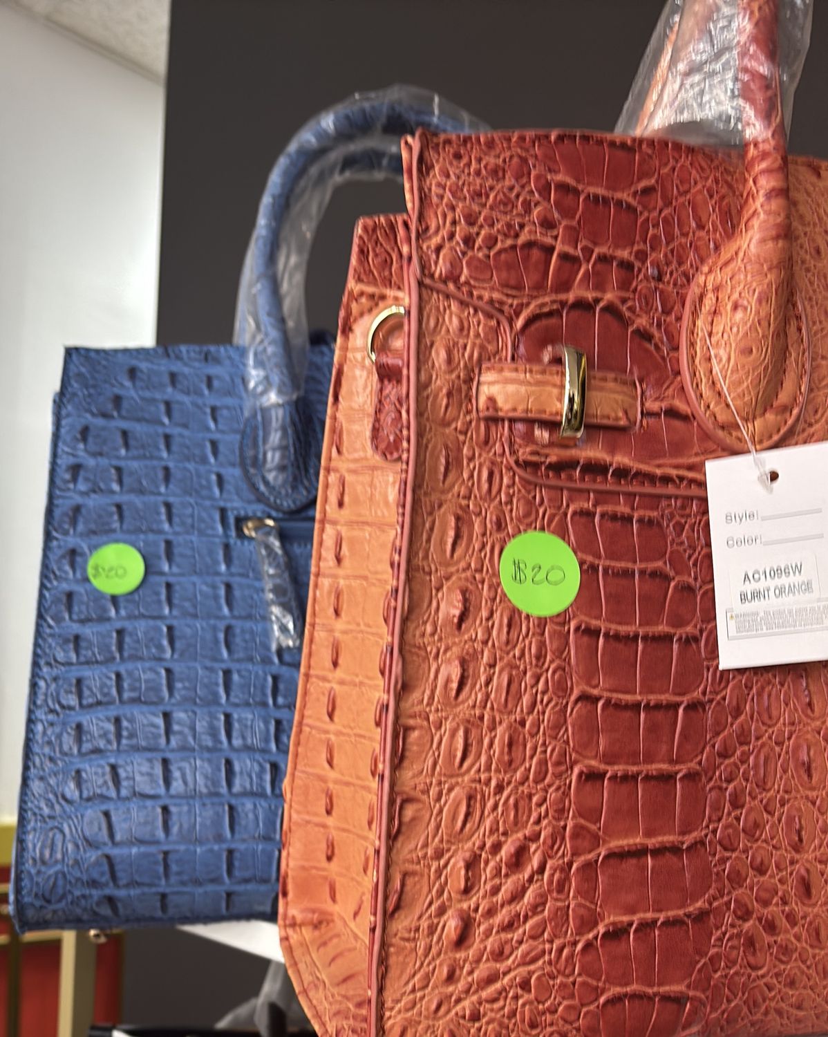 Leather purse Black Friday sale