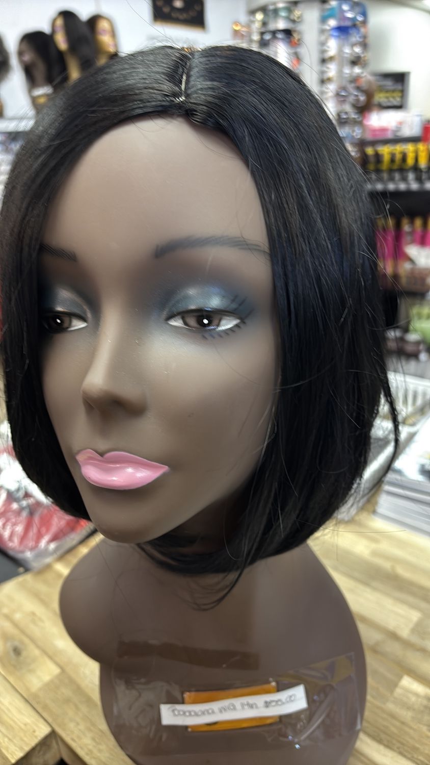 bobbiana wig 14in