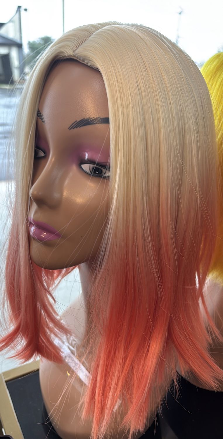 Gradient orange bob wig 12”
