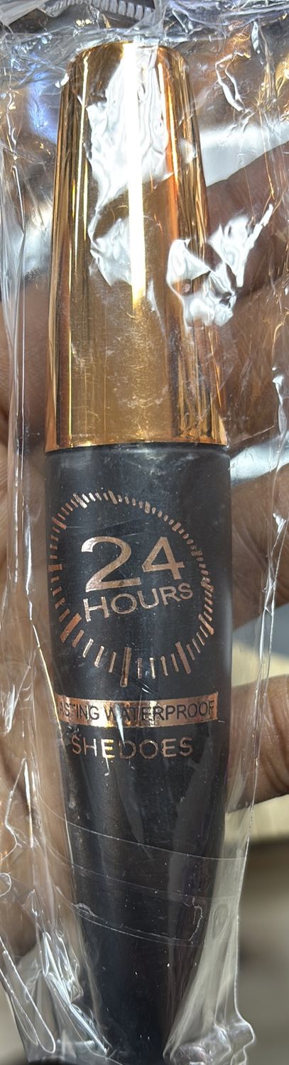 24hr waterproof mascara