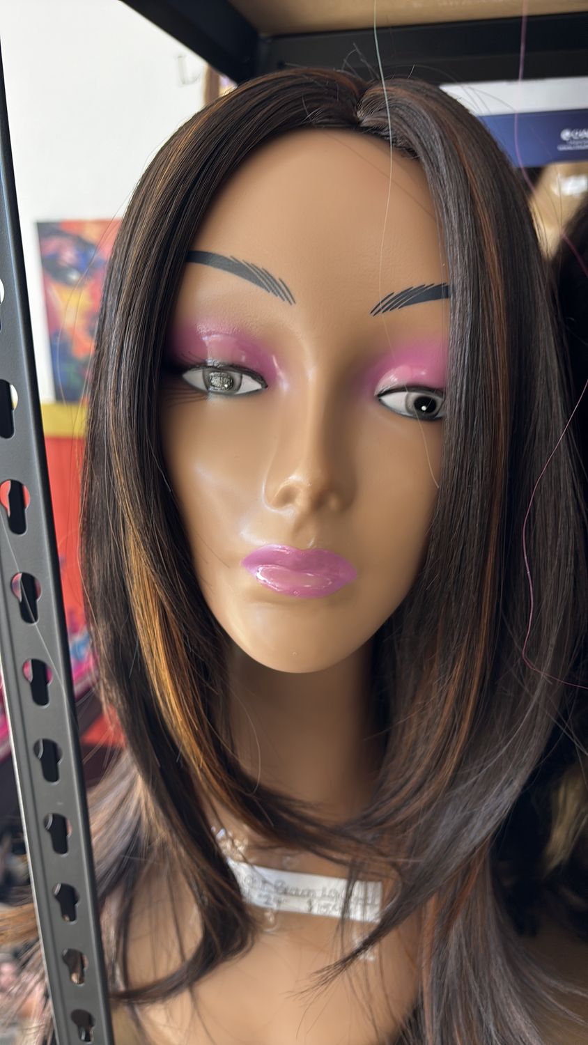 highlight brown layered wig 24”