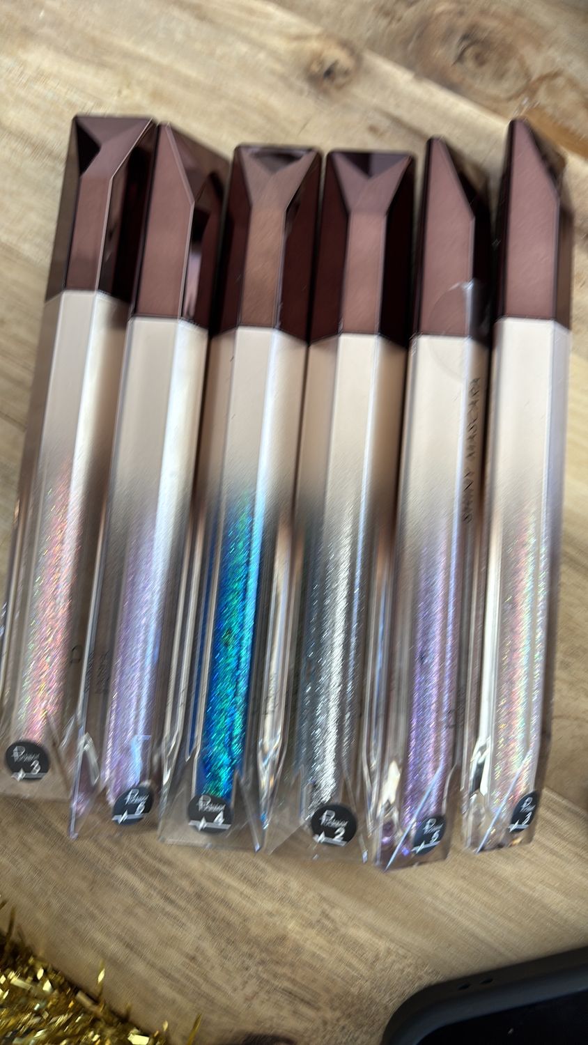 Shiny Diamond Mascara