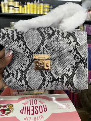 Purse autumn winter snake pattern