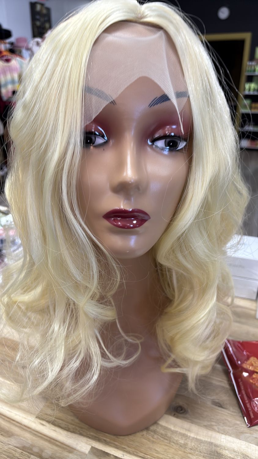 Hannah Montana blonde wig 