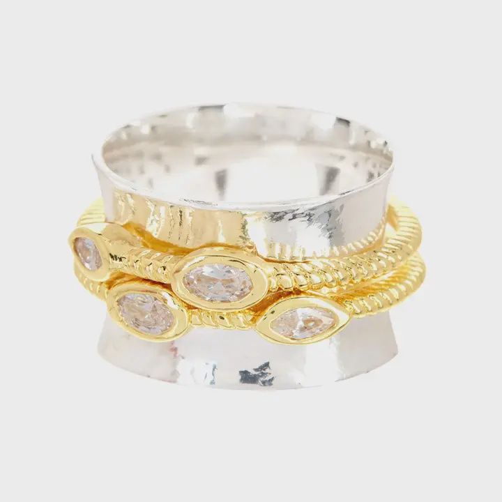 Avril Clear Spinner Ring, Size: 6