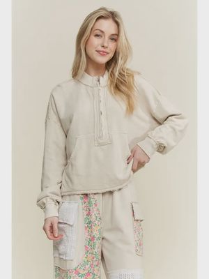 Kangaroo Half zip Top