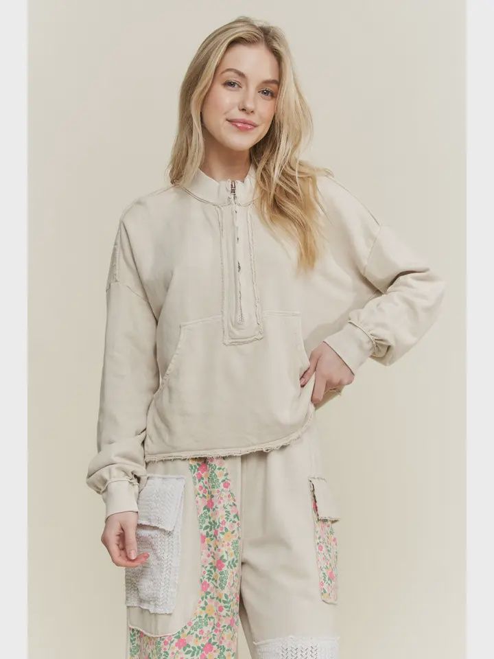 Kangaroo Half zip Top, Size: S