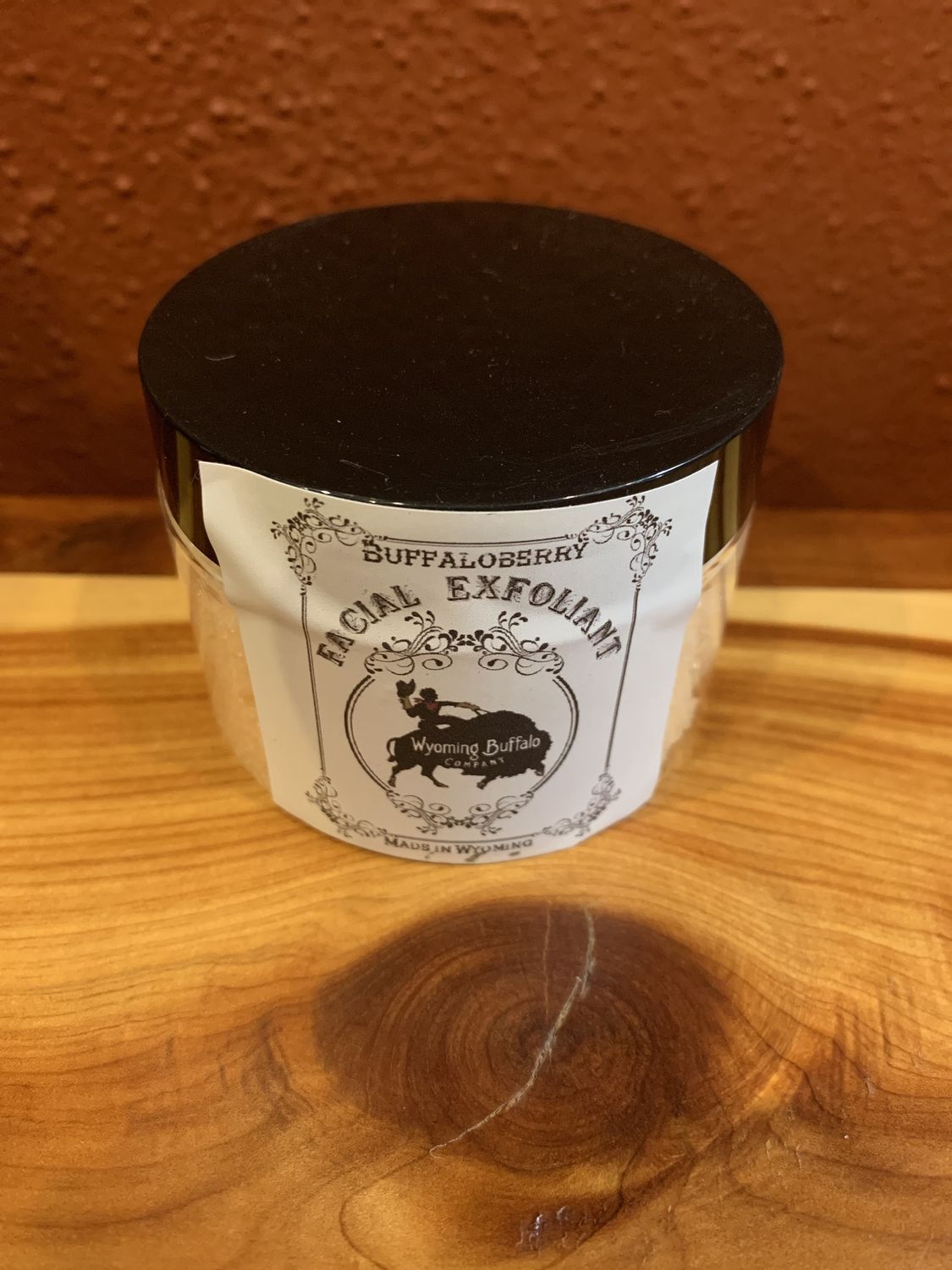 Berry Facial Exfoliant, Scent: Buffaloberry