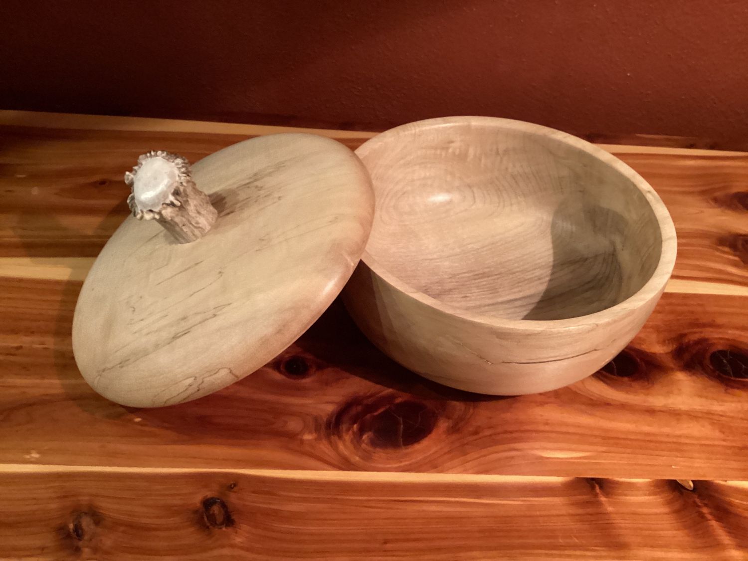 Wooden Bowl with Lid
