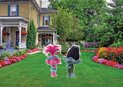 Trolls Poppy &amp; Branch Yard Sign Cut Outs