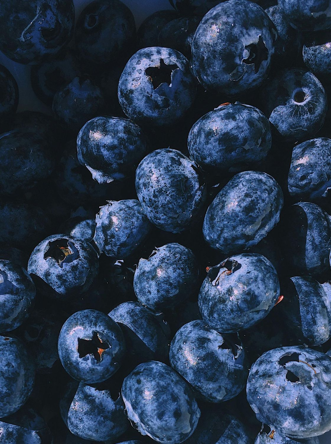 Blueberry Dark Balsamic Vinegar