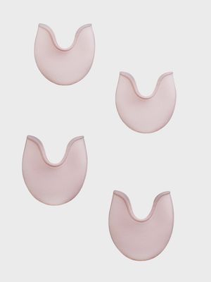 Suffolk: Crescent Shaped Toe Pad