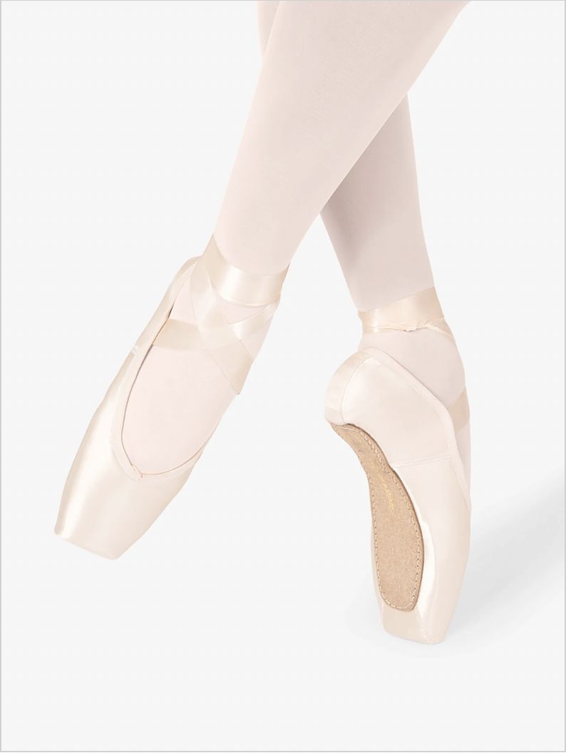 RP Collection: Almaz V-Cut Pointe Shoe, Size: Size: 43.0 | Width: W6 | Vamp: V2 | Shank: FS