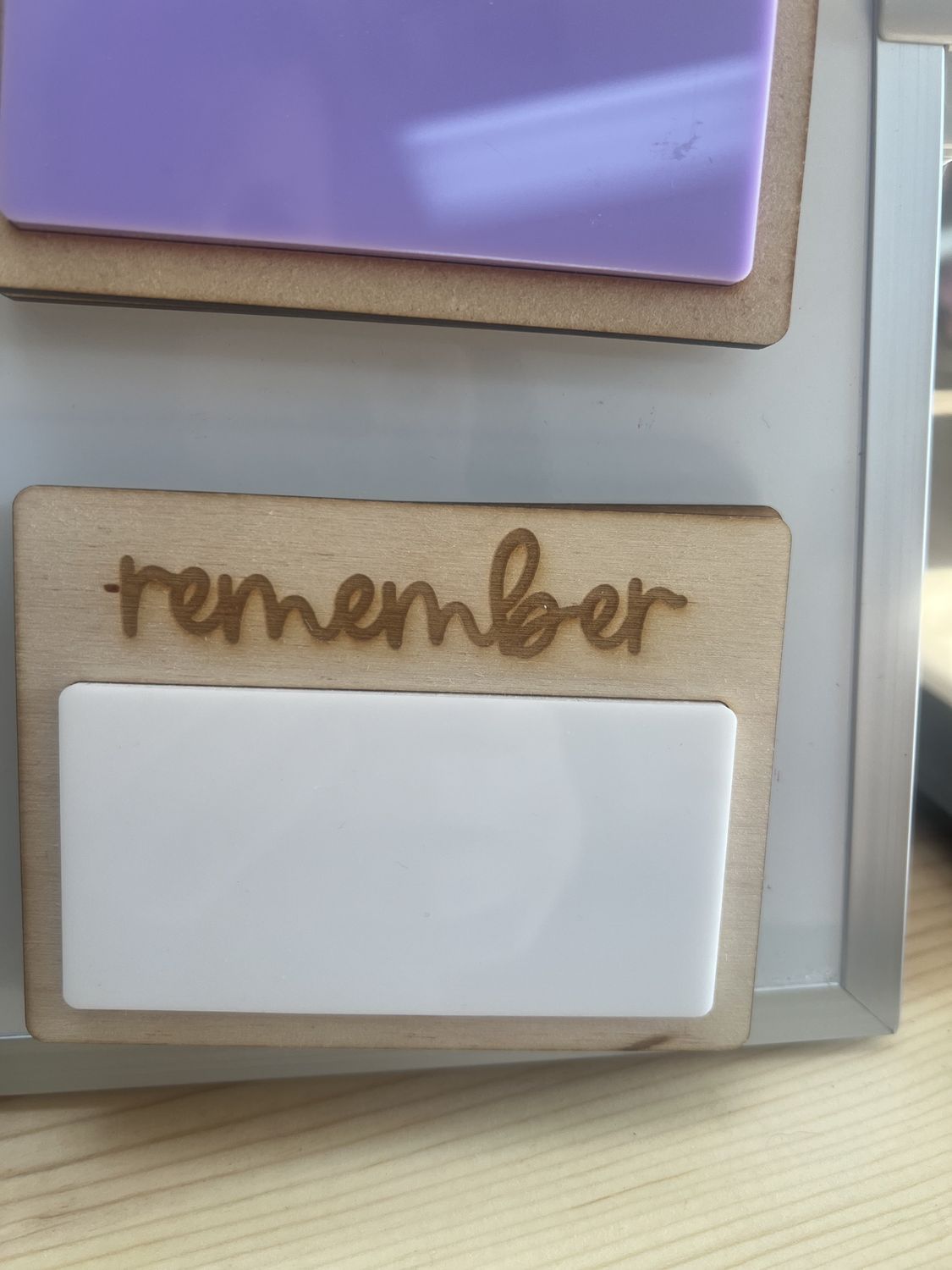 Lacey Ann Designs: Quick Note Magnet, Design: Remember, Color: White