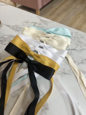 The Barre: Ribbon Hair Bow Clips
