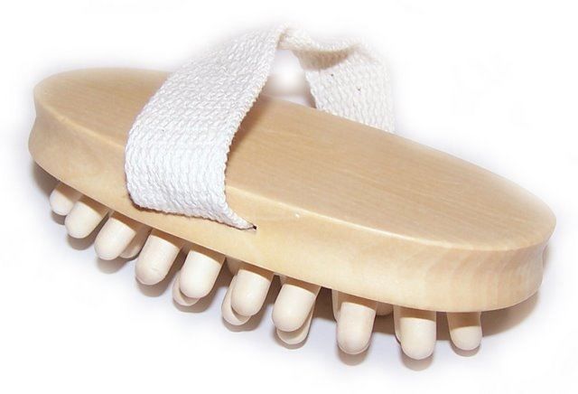 Massagebürste aus Holz