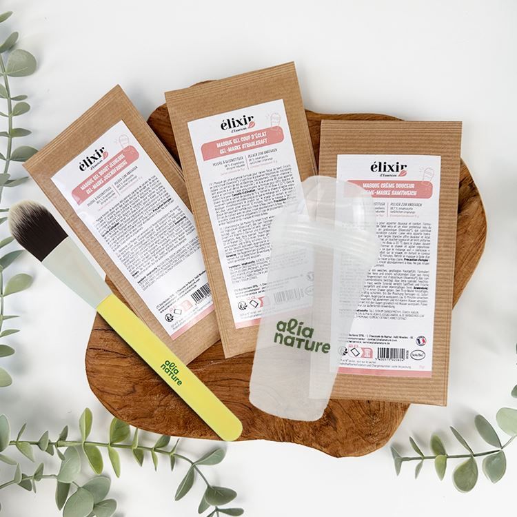 STARTER-PACK Set aus 3 Masken (nach Wahl) + Pinsel &amp; Shaker