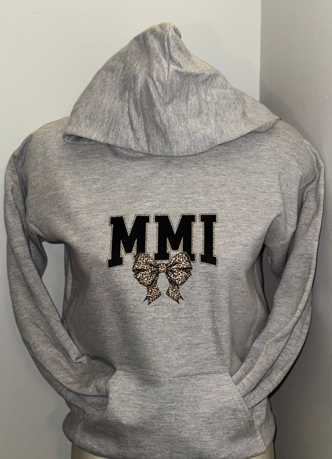 YOUTH MMI BOW HOODIE
