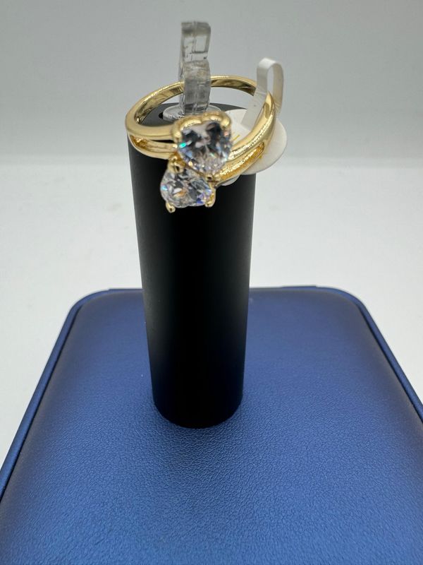 Anillo de doble corazón